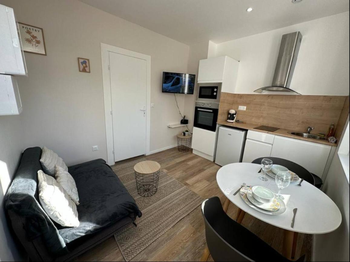 Lerelaisdodileqsl - Cambrai - Hyper Centre - Free Wifi - Ideal Couple & Famille מראה חיצוני תמונה
