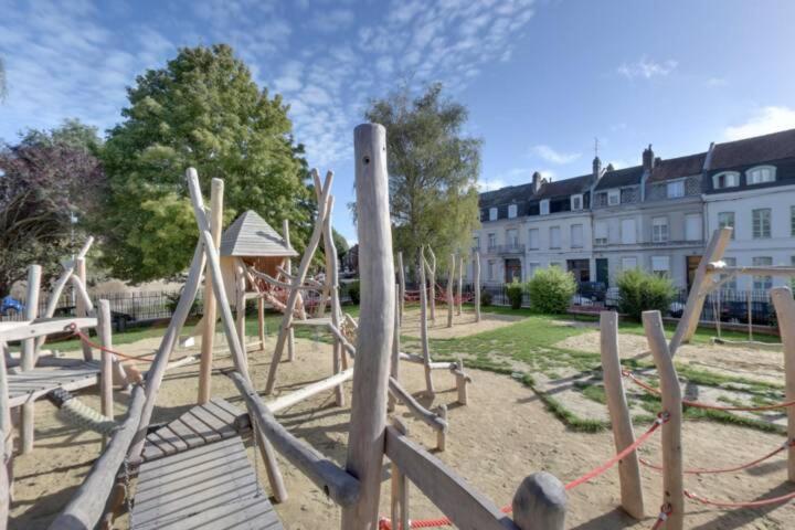 Lerelaisdodileqsl - Cambrai - Hyper Centre - Free Wifi - Ideal Couple & Famille מראה חיצוני תמונה